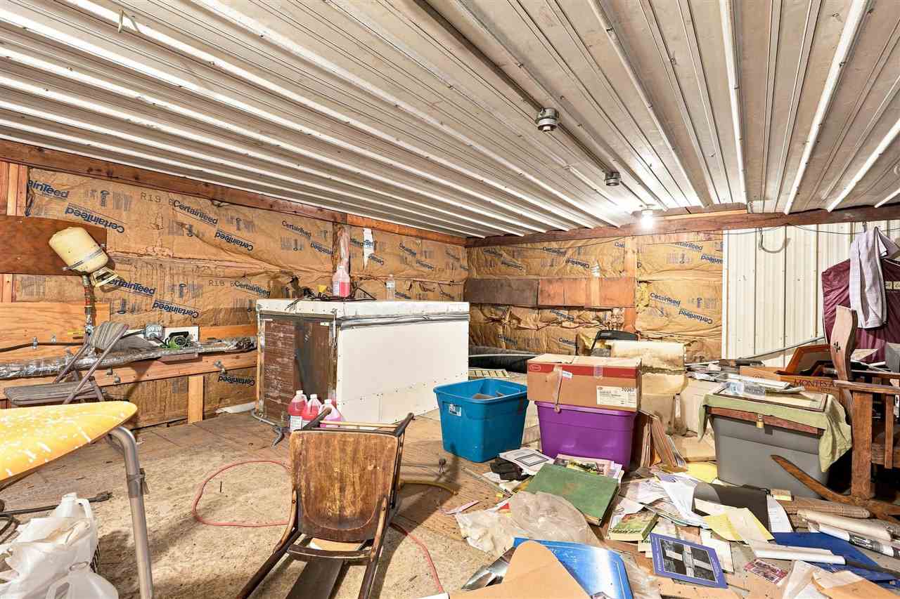 2973 Iowa 92 Rose Hill IA 52586