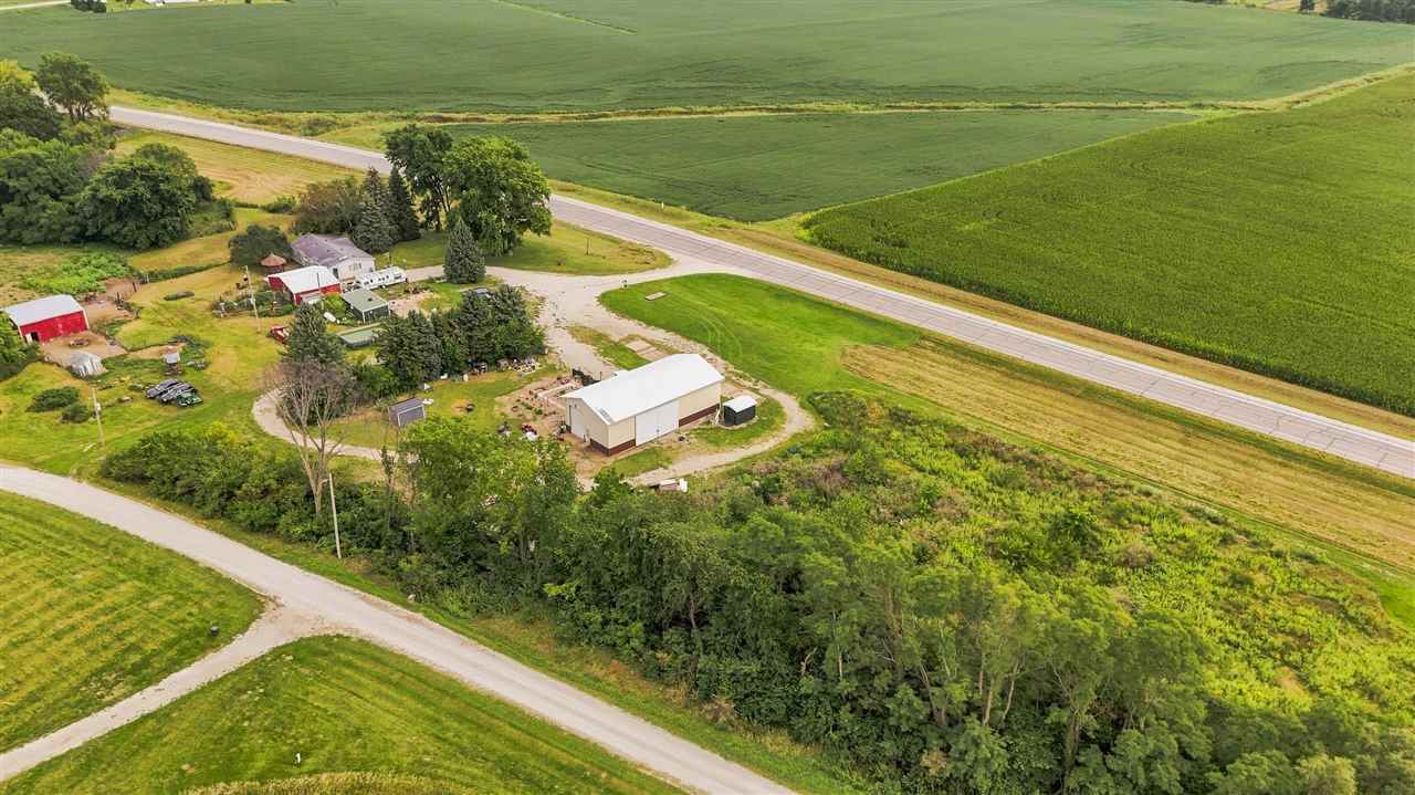 2973 Iowa 92 Rose Hill IA 52586