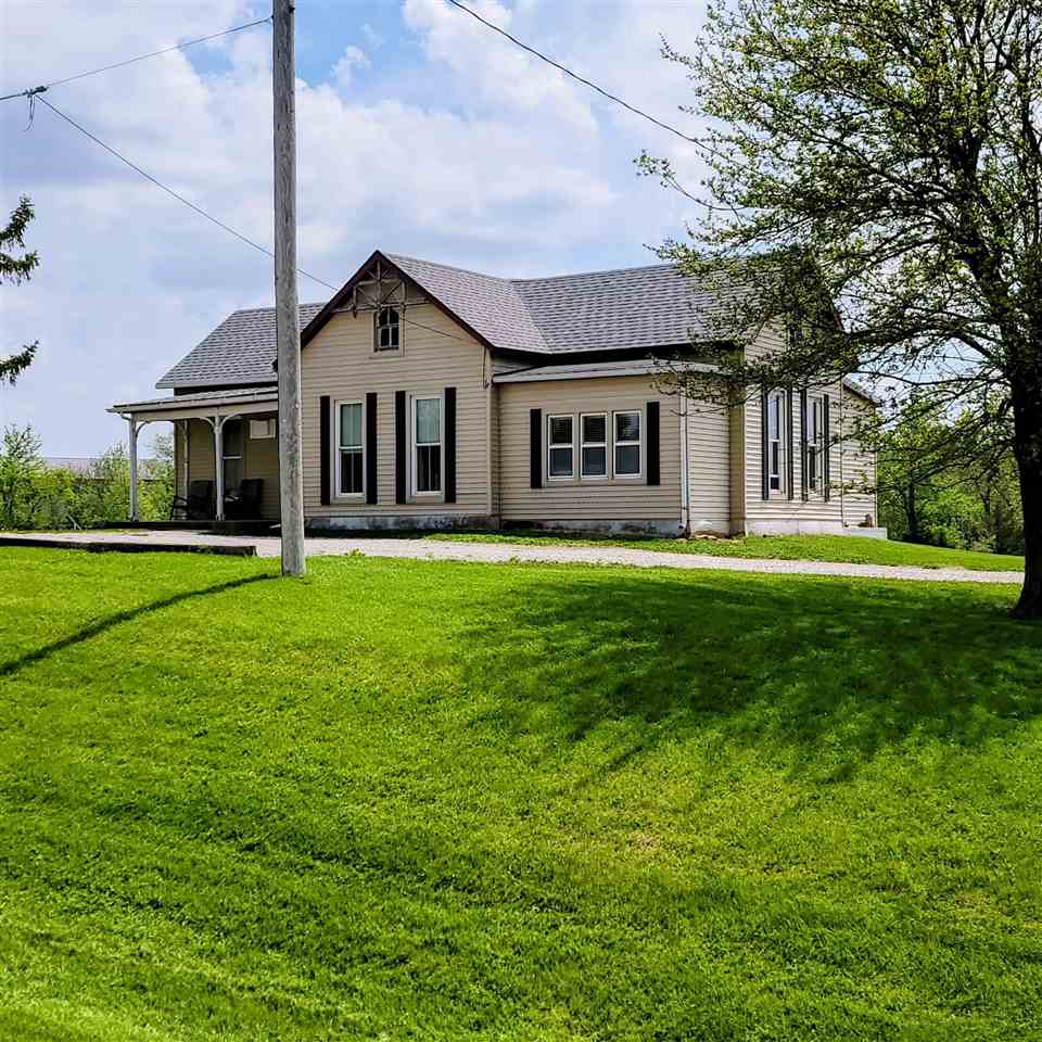 1009 W Jackson Sigourney IA 52591