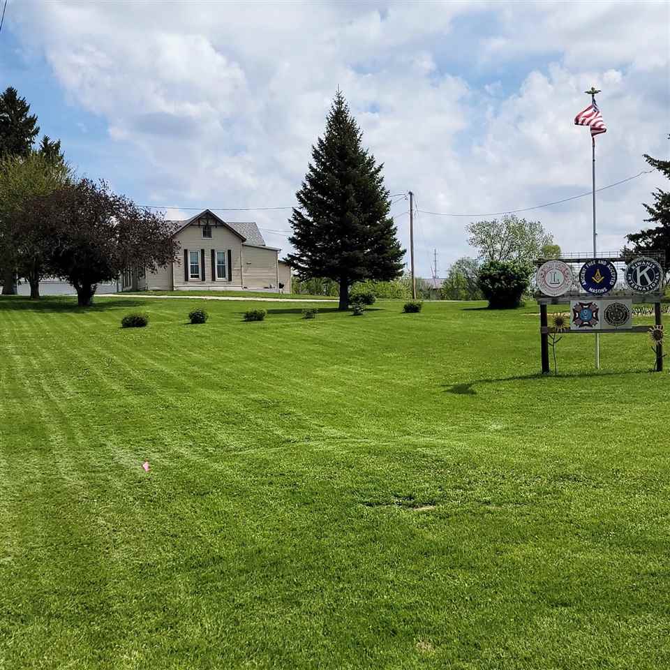 1009 W Jackson Sigourney IA 52591