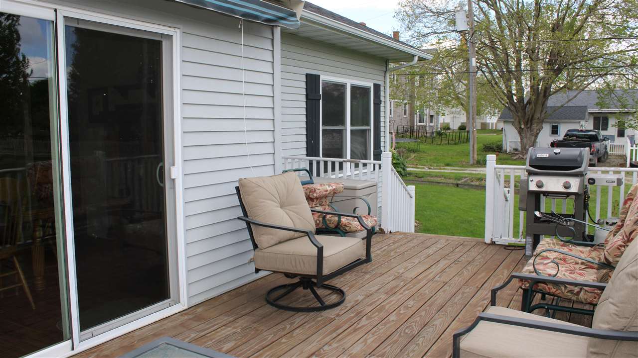 105 N East Street Sigourney IA 52591