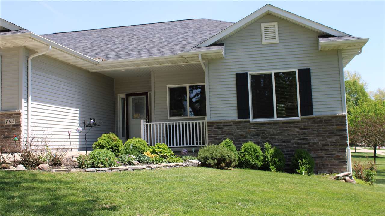 105 N East Street Sigourney IA 52591