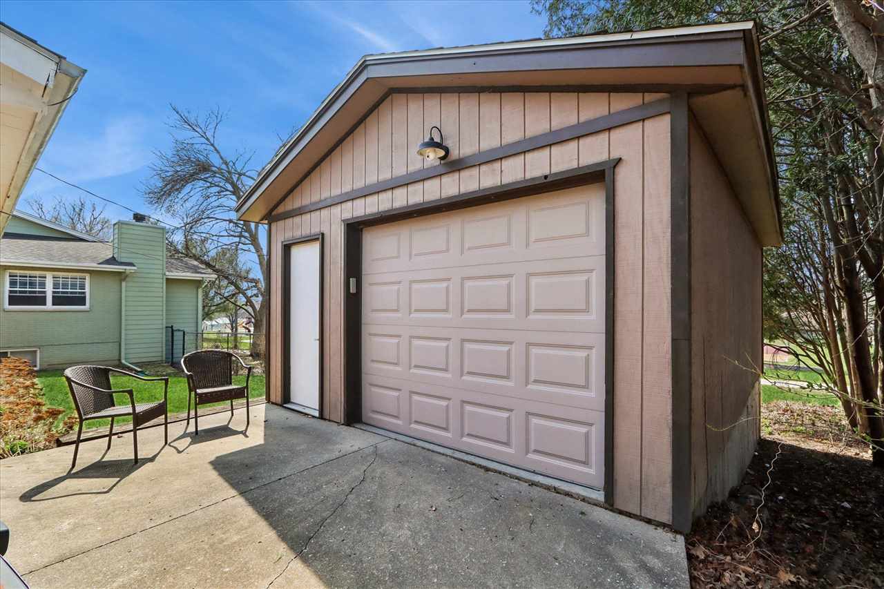 734 14th Avenue Coralville IA 52241