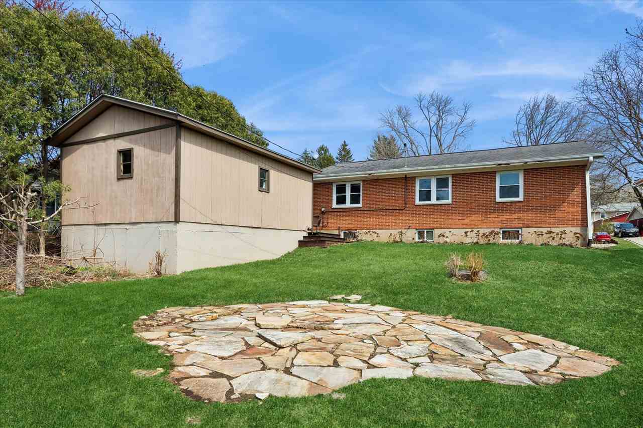 734 14th Avenue Coralville IA 52241