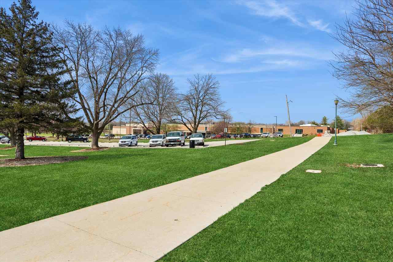 734 14th Avenue Coralville IA 52241