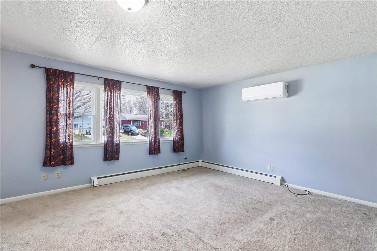 734 14th Avenue Coralville IA 52241