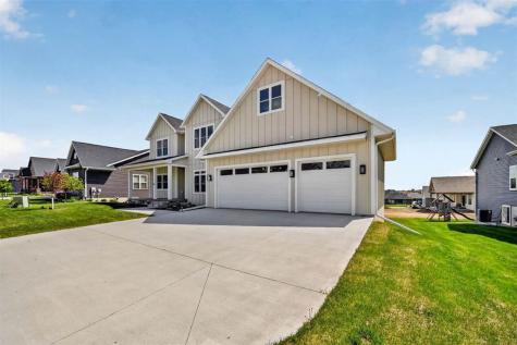 1700 Green Oak Pass Tiffin IA 52340