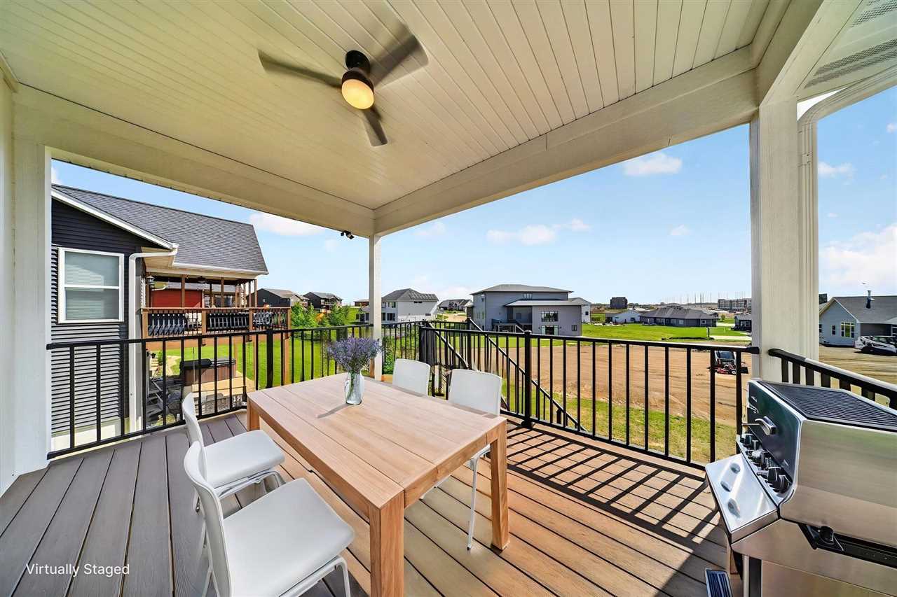 1700 Green Oak Pass Tiffin IA 52340