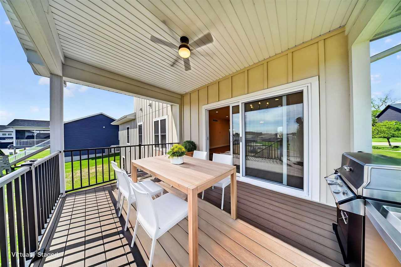 1700 Green Oak Pass Tiffin IA 52340