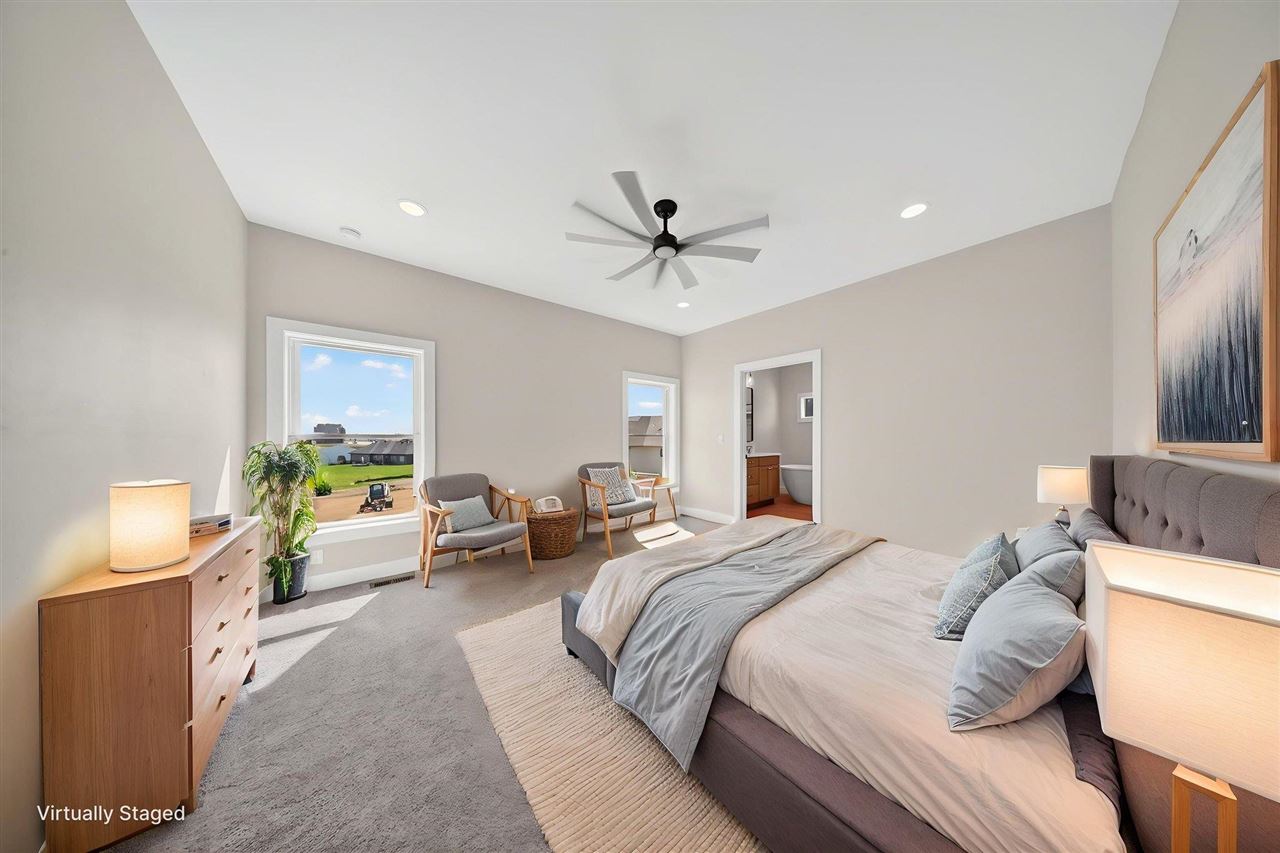 1700 Green Oak Pass Tiffin IA 52340