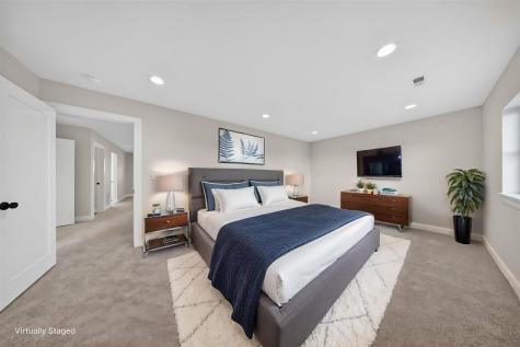 1700 Green Oak Pass Tiffin IA 52340