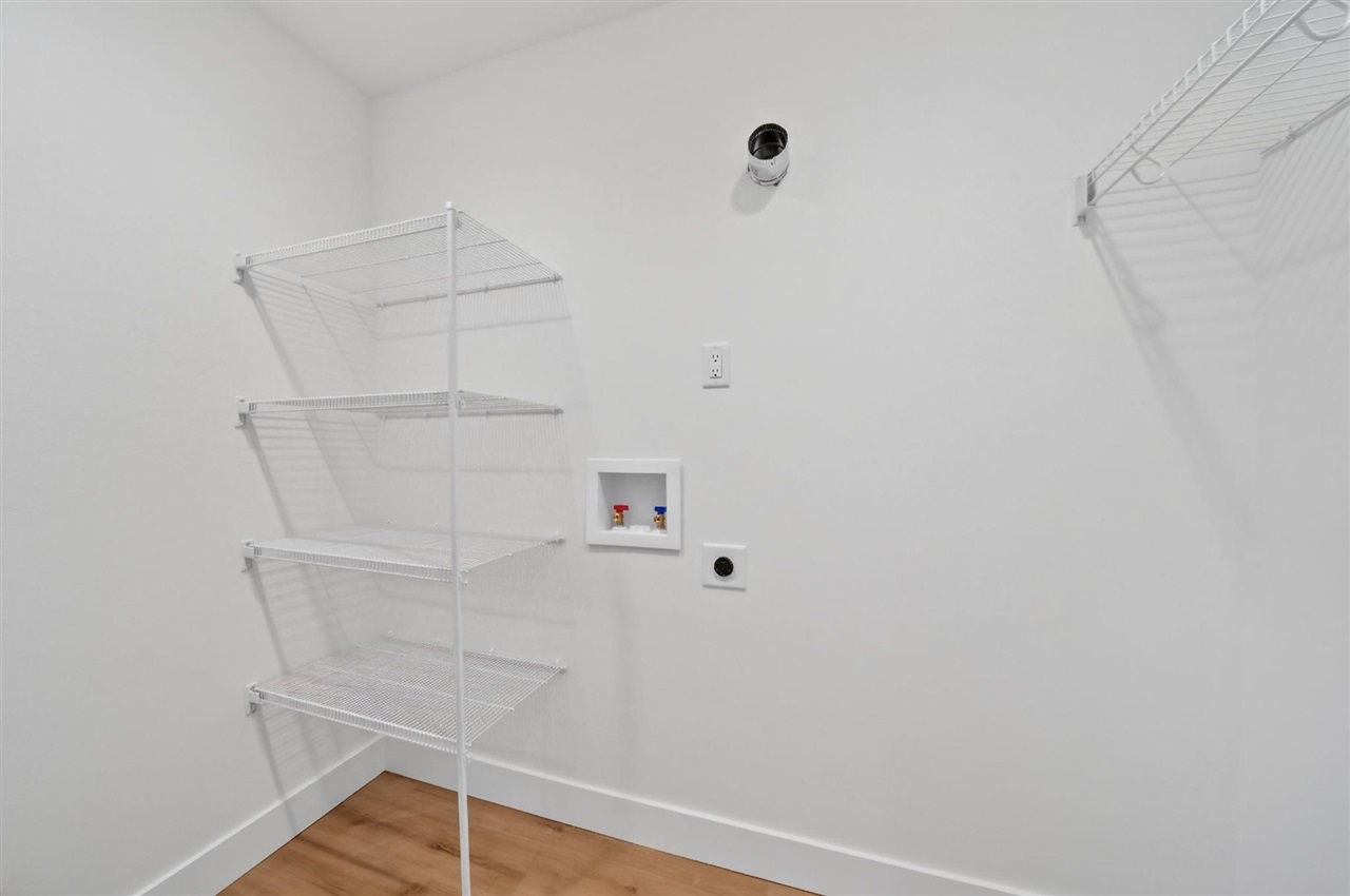 1700 Green Oak Pass Tiffin IA 52340