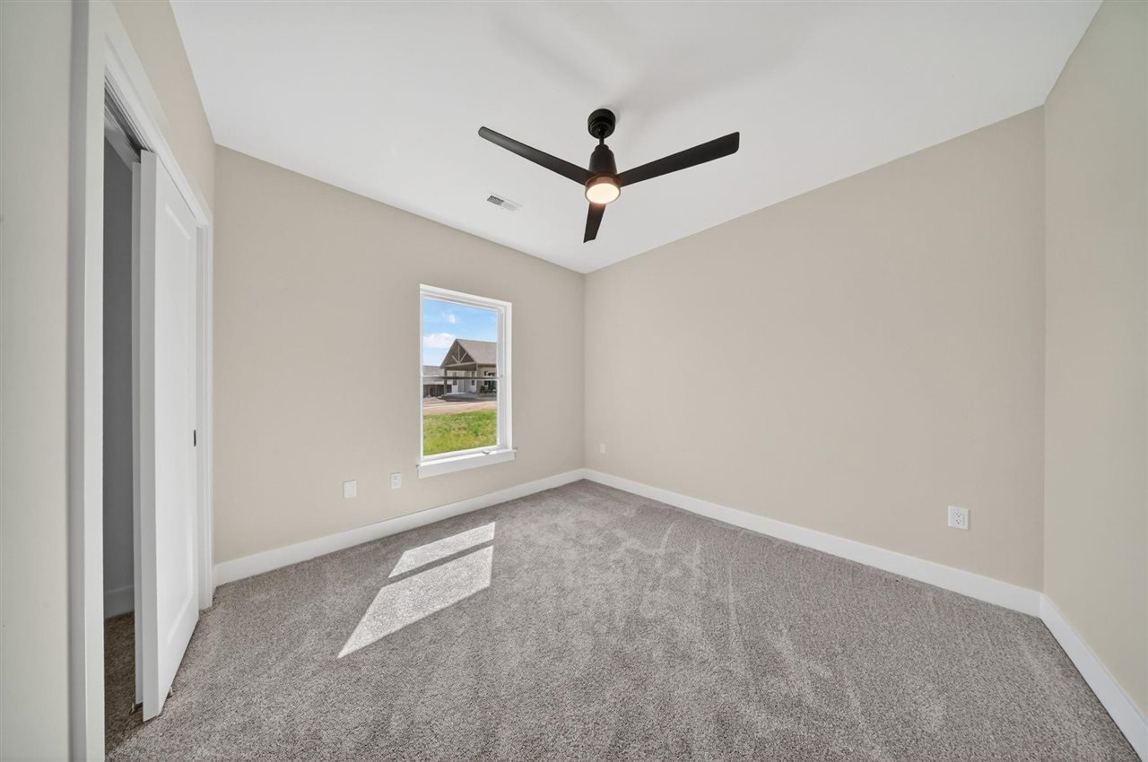 1700 Green Oak Pass Tiffin IA 52340
