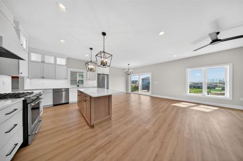 1700 Green Oak Pass Tiffin IA 52340