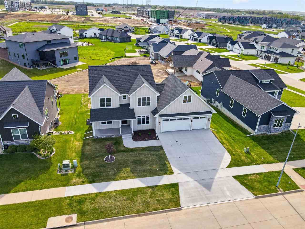 1700 Green Oak Pass Tiffin IA 52340