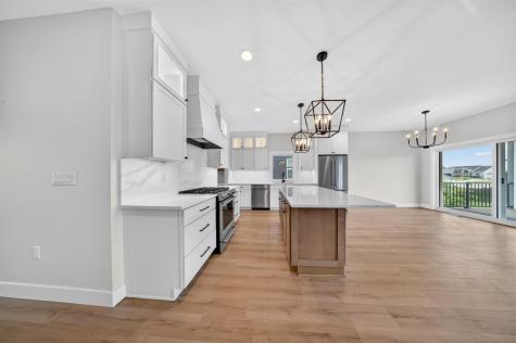 1700 Green Oak Pass Tiffin IA 52340