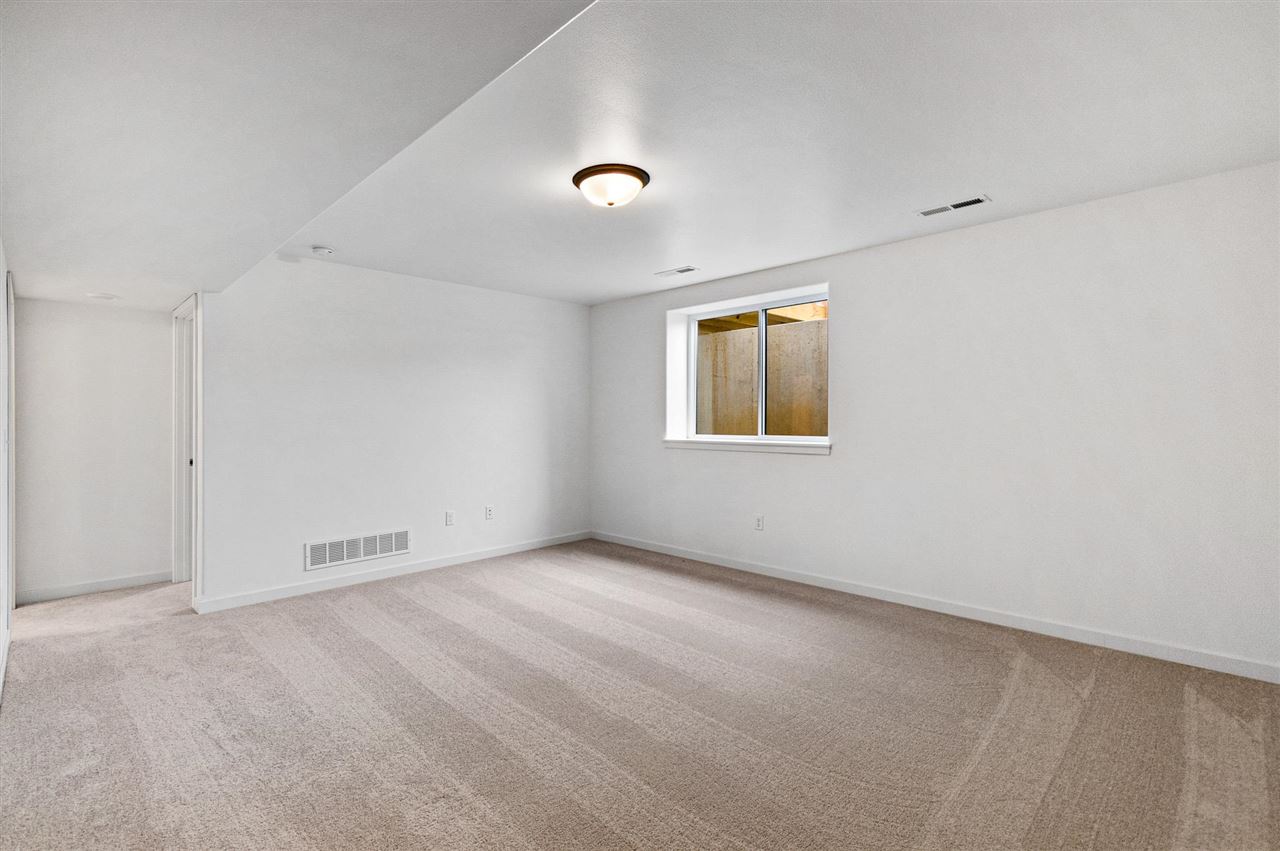 1405 Winterberry Lane North Liberty IA 52317