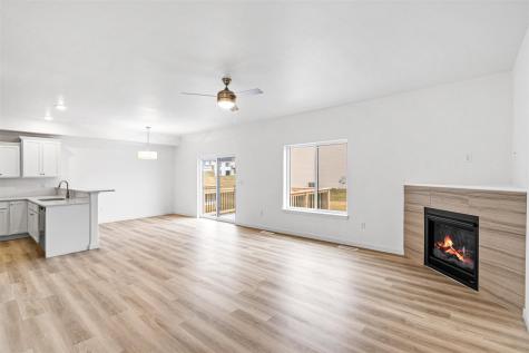 1405 Winterberry Lane North Liberty IA 52317
