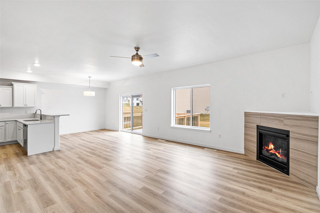 1405 Winterberry Lane North Liberty IA 52317
