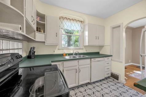 411 22nd Street NE Cedar Rapids IA 52402
