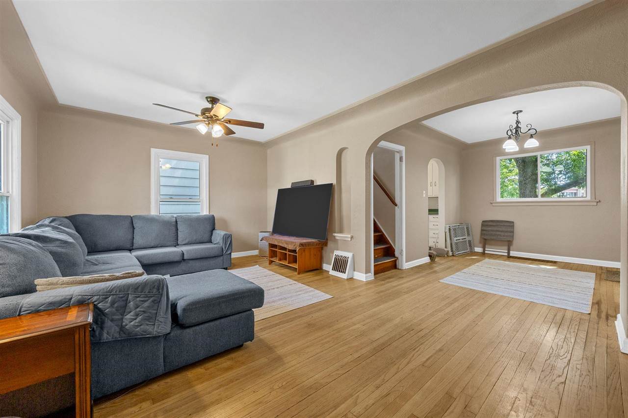 411 22nd Street NE Cedar Rapids IA 52402