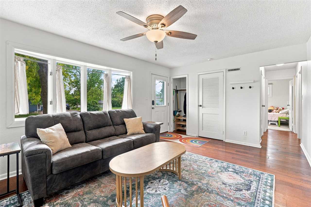 2503 Indiana Street SW Cedar Rapids IA 52404