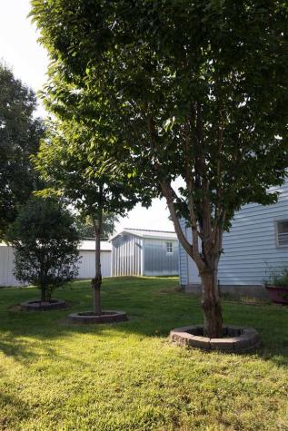 132 E Wilson Oxford IA 52322