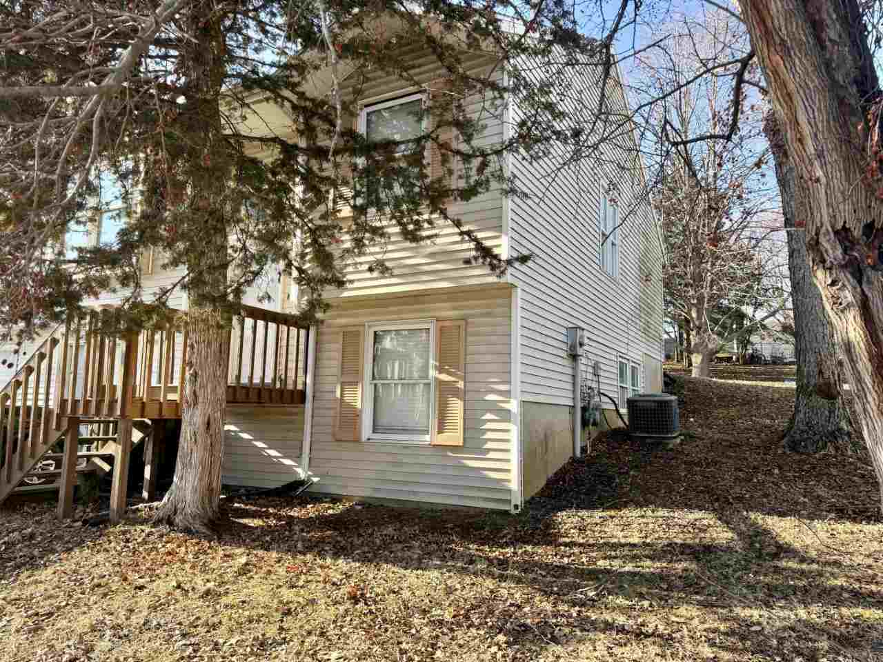 1829 Gryn Drive Iowa City IA 52246