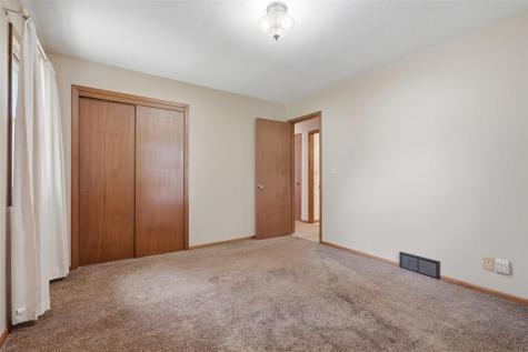 604 8th Avenue Coralville IA 52241-0000
