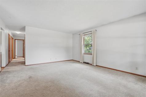 604 8th Avenue Coralville IA 52241-0000