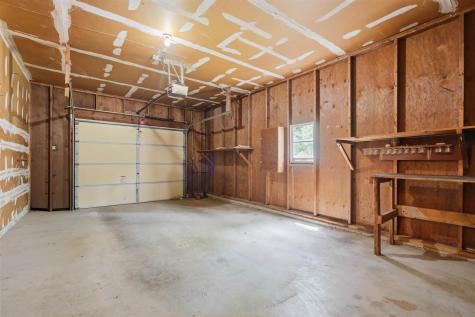 604 8th Avenue Coralville IA 52241-0000