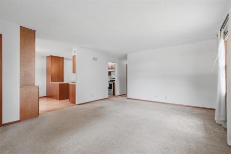 604 8th Avenue Coralville IA 52241-0000