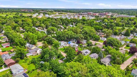 604 8th Avenue Coralville IA 52241-0000