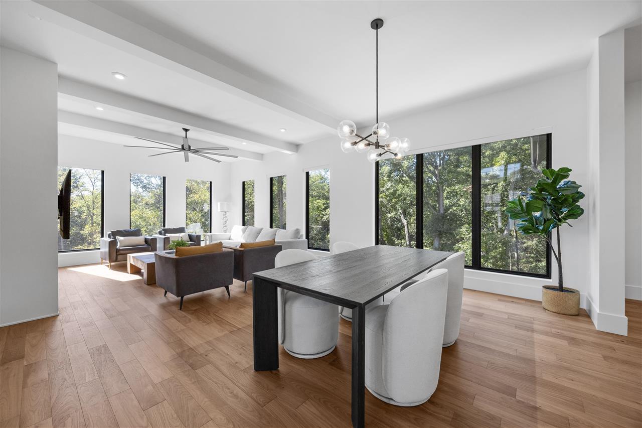 2816 Buckle Down Circle Iowa City IA 52245