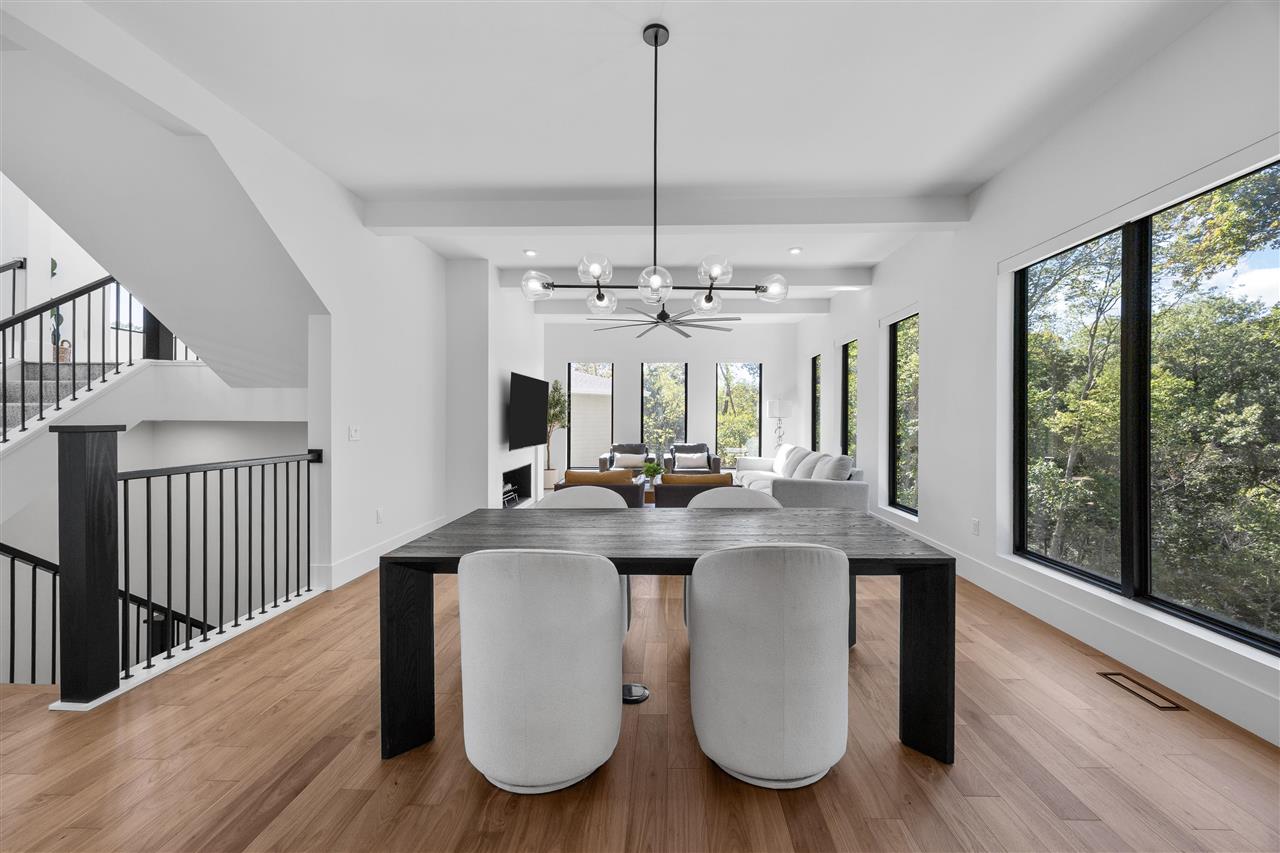 2816 Buckle Down Circle Iowa City IA 52245