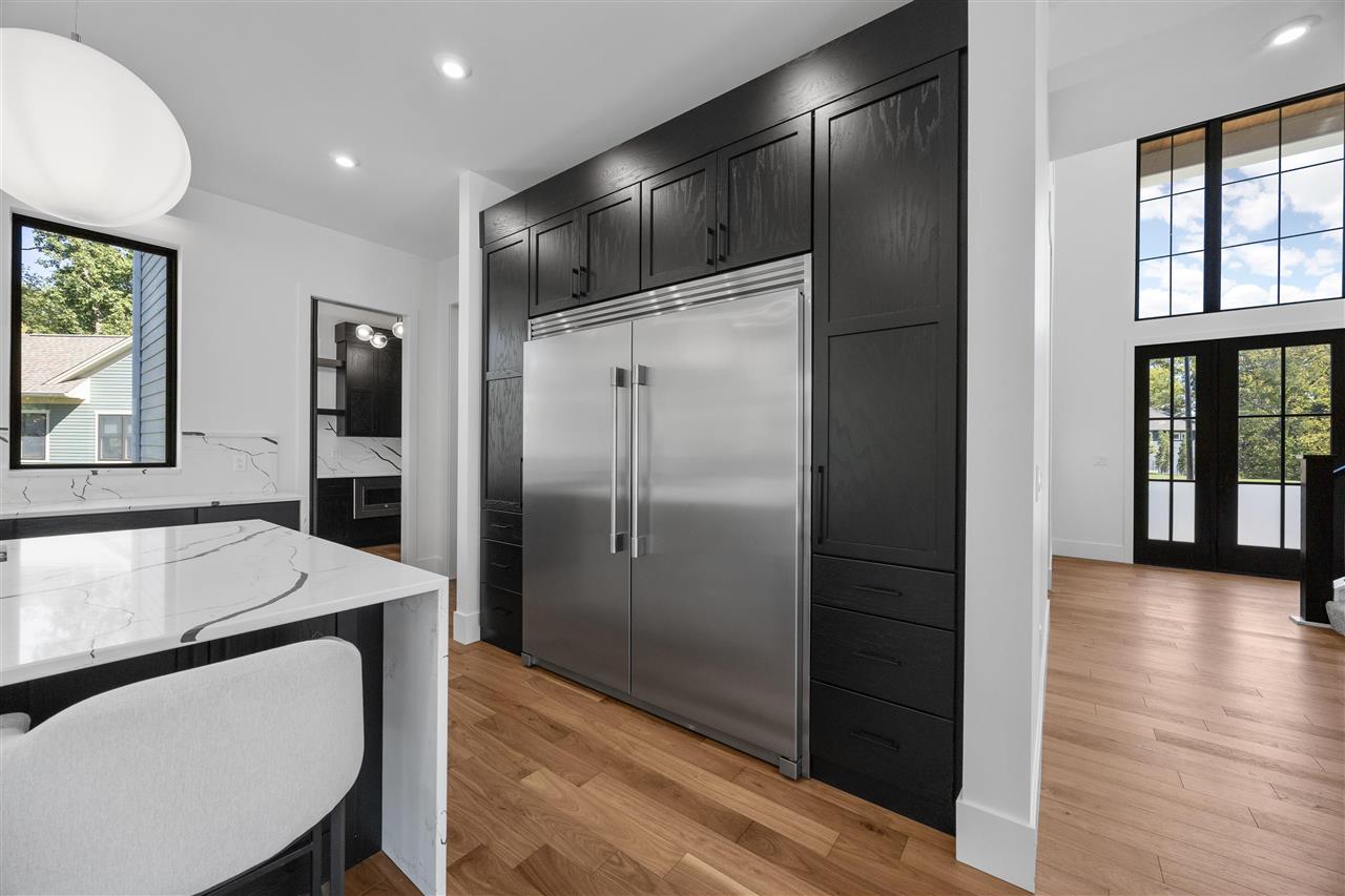 2816 Buckle Down Circle Iowa City IA 52245