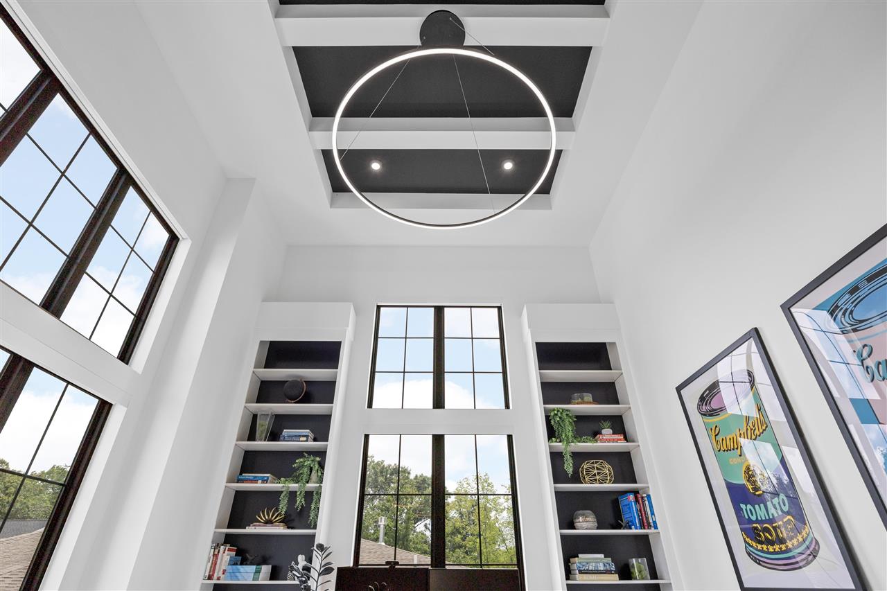 2816 Buckle Down Circle Iowa City IA 52245