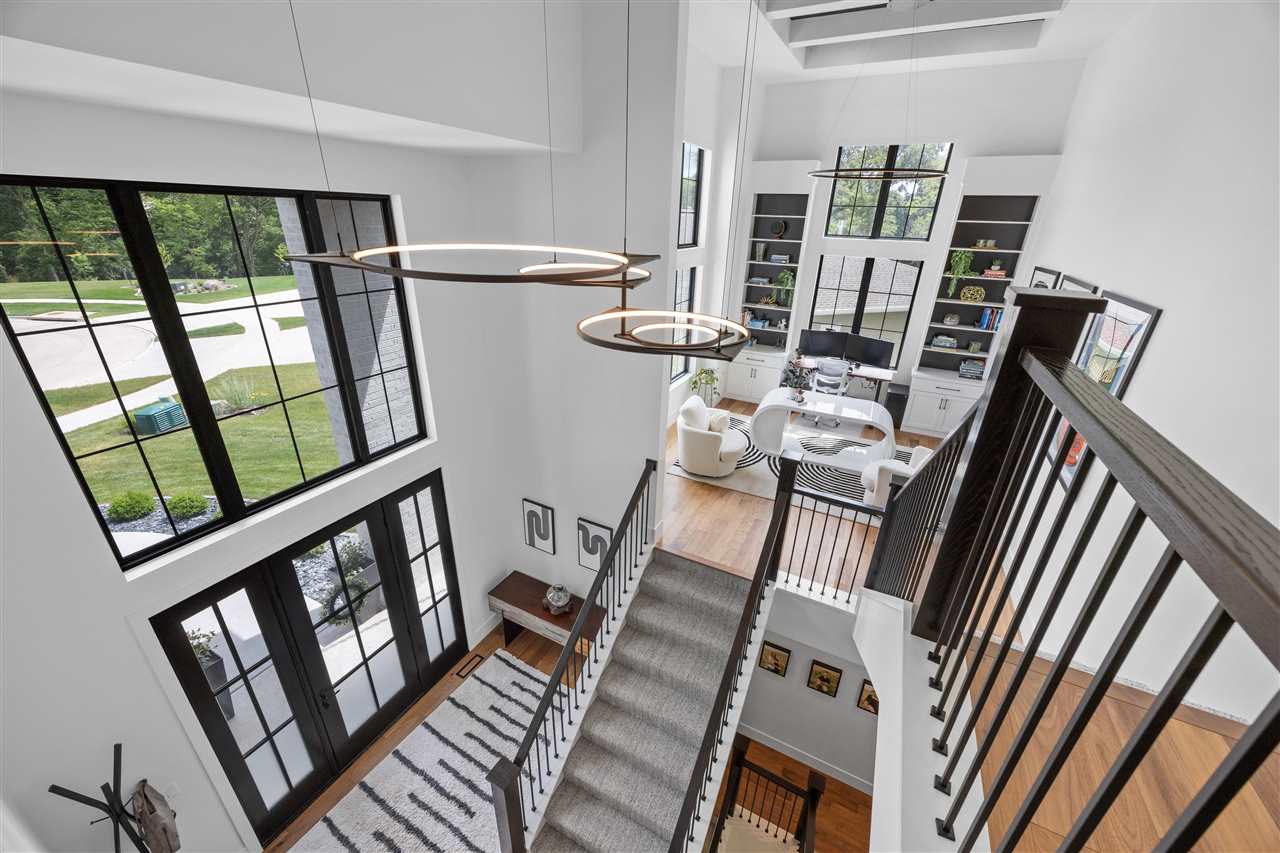 2816 Buckle Down Circle Iowa City IA 52245