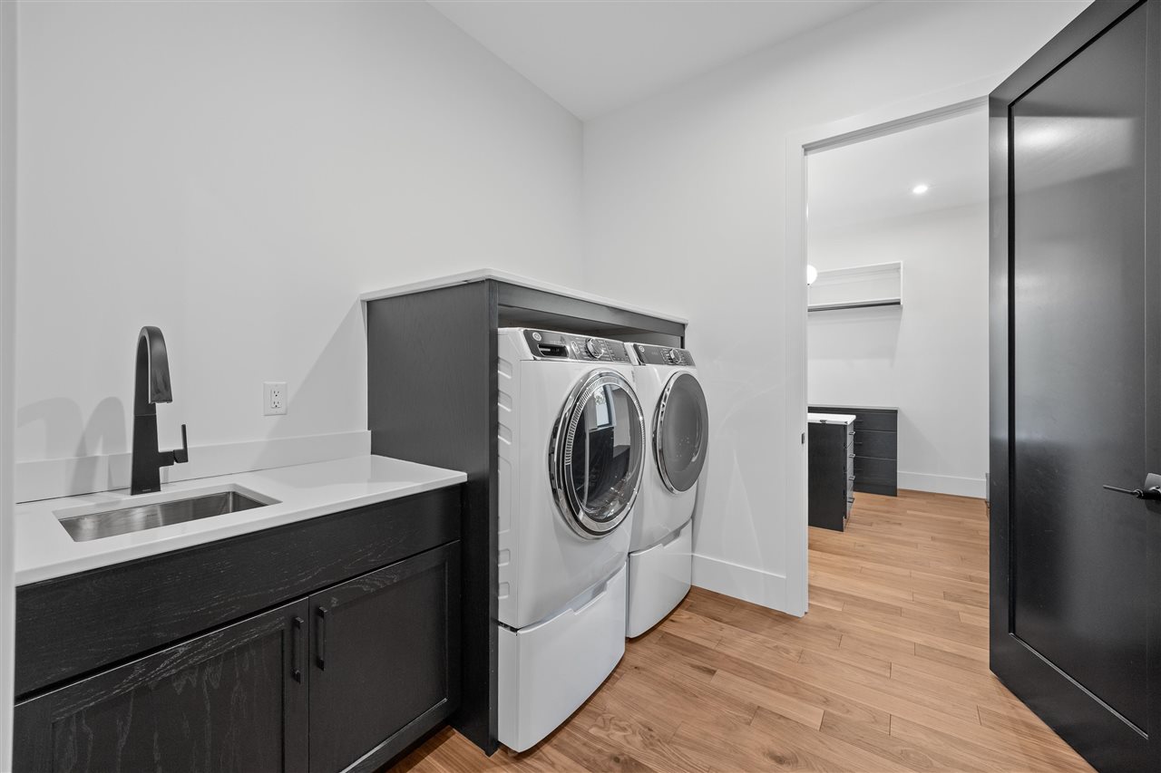 2816 Buckle Down Circle Iowa City IA 52245