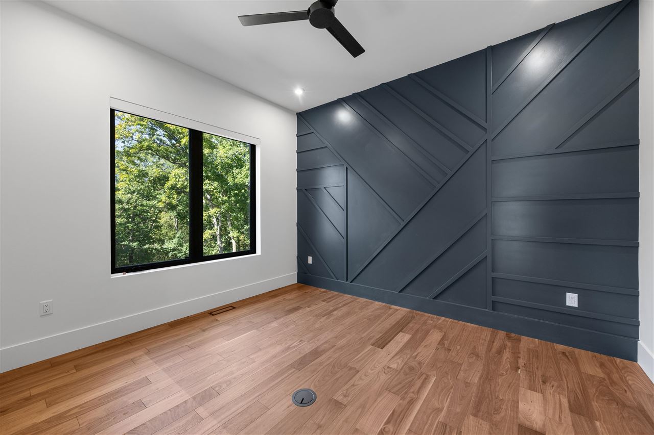 2816 Buckle Down Circle Iowa City IA 52245