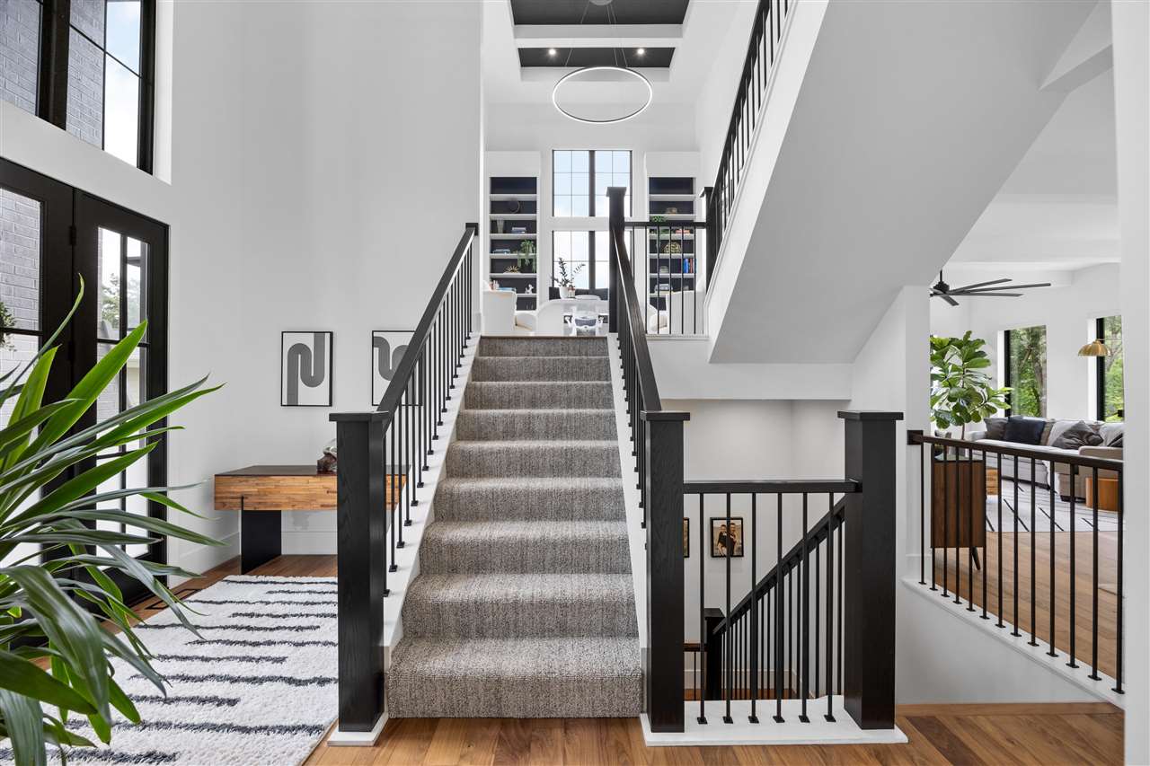 2816 Buckle Down Circle Iowa City IA 52245