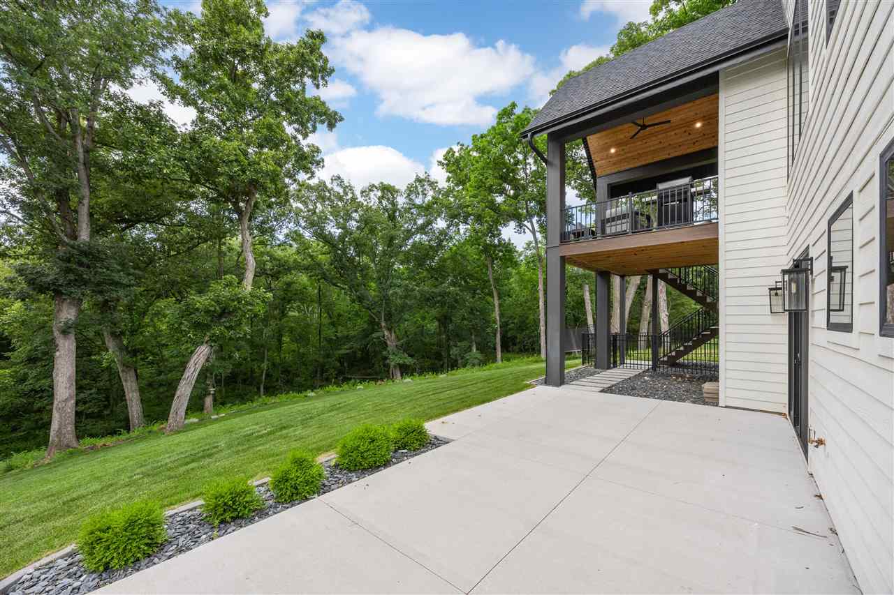 2816 Buckle Down Circle Iowa City IA 52245