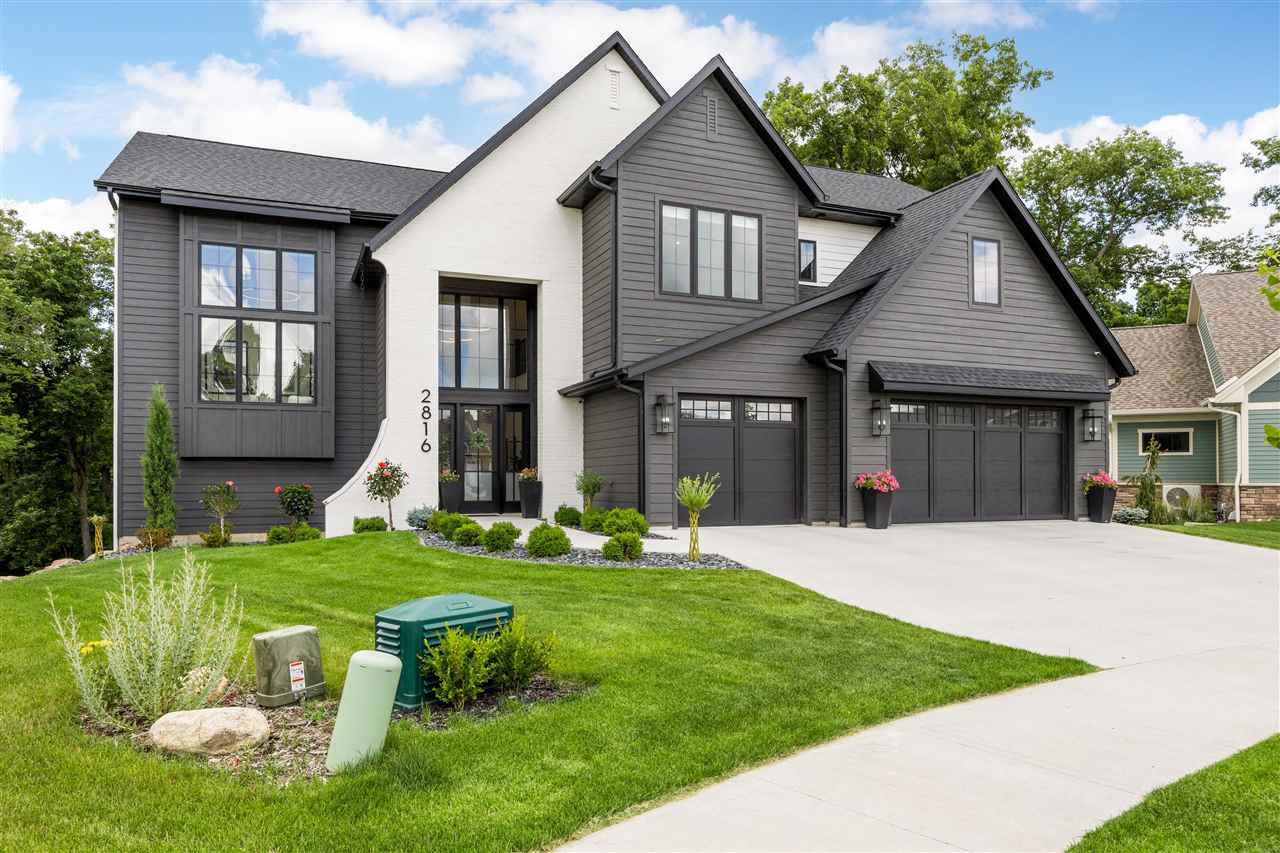 2816 Buckle Down Circle Iowa City IA 52245