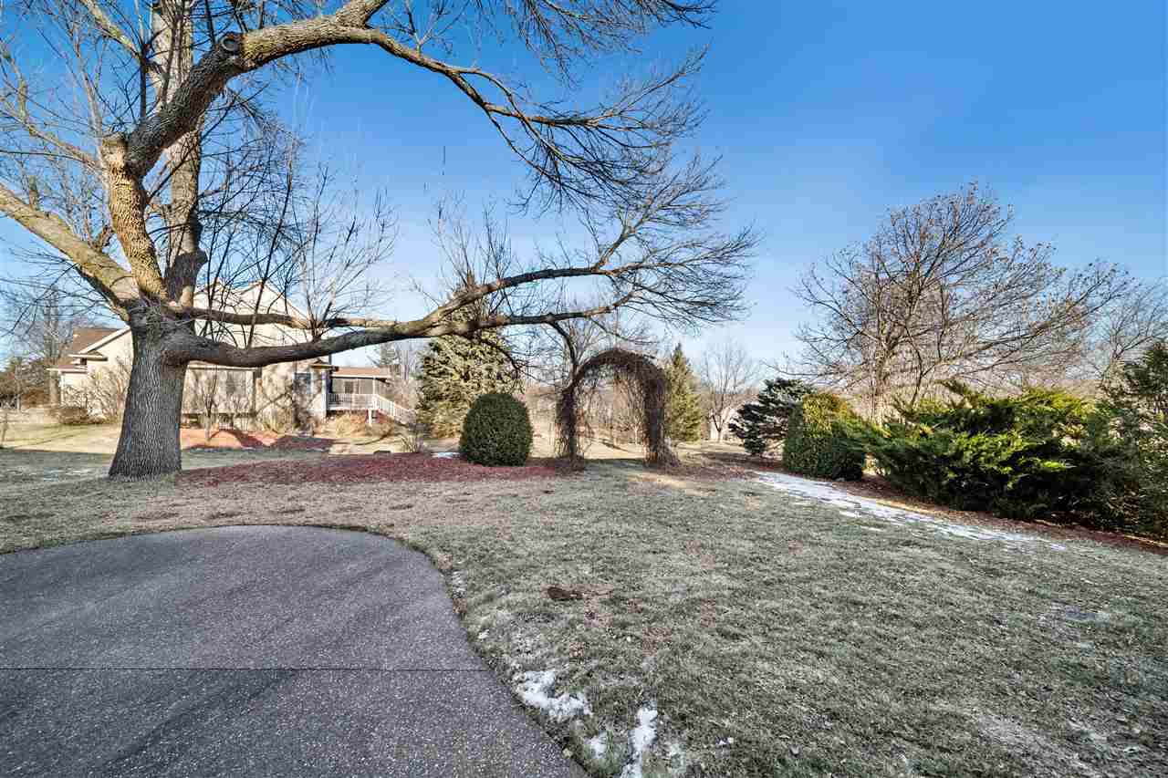 1701 Brown Deer Road Coralville IA 52241