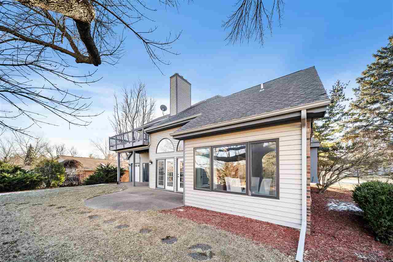 1701 Brown Deer Road Coralville IA 52241