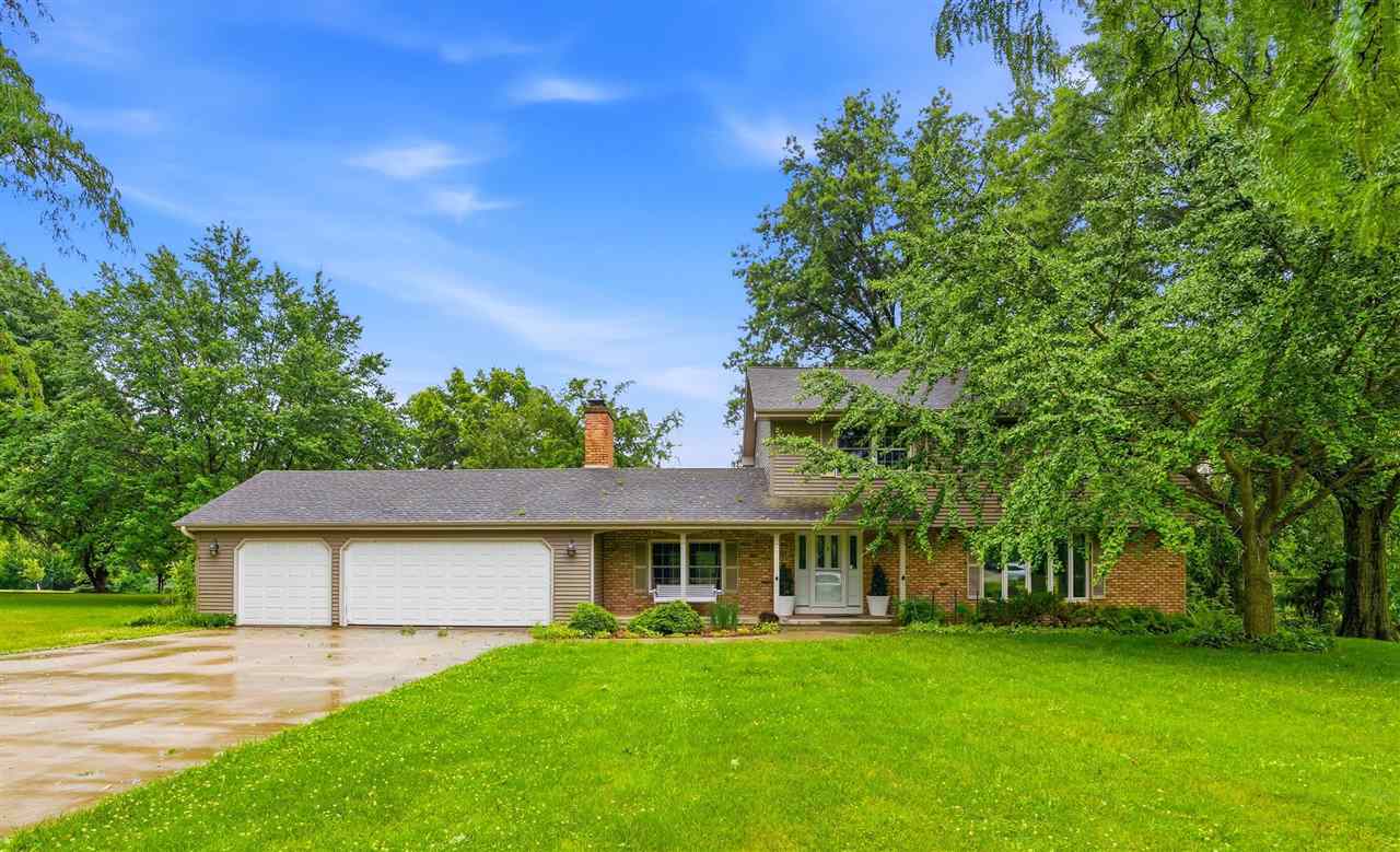 4331 Oakridge Trail NE Iowa City IA 52240