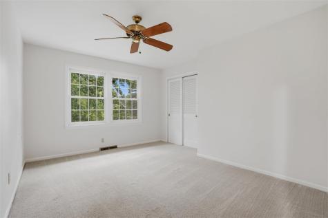 4331 Oakridge Trail NE Iowa City IA 52240