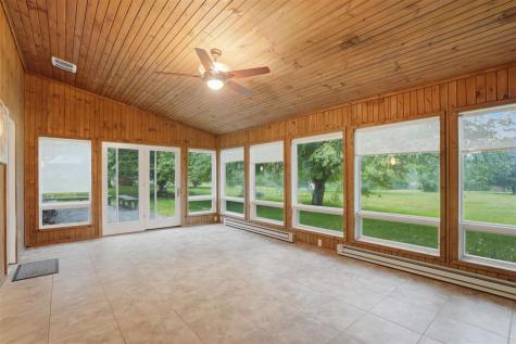 4331 Oakridge Trail NE Iowa City IA 52240
