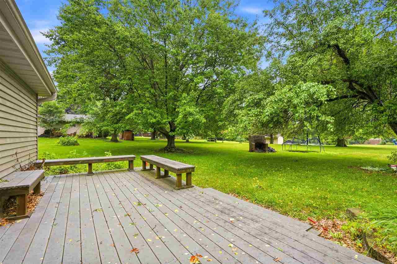 4331 Oakridge Trail NE Iowa City IA 52240