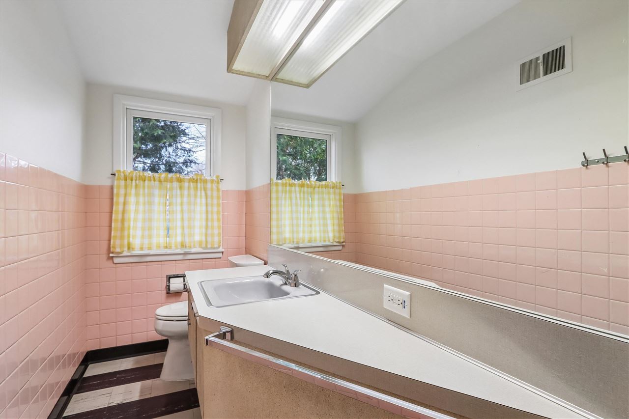 430 Magowan Avenue Iowa City IA 52246